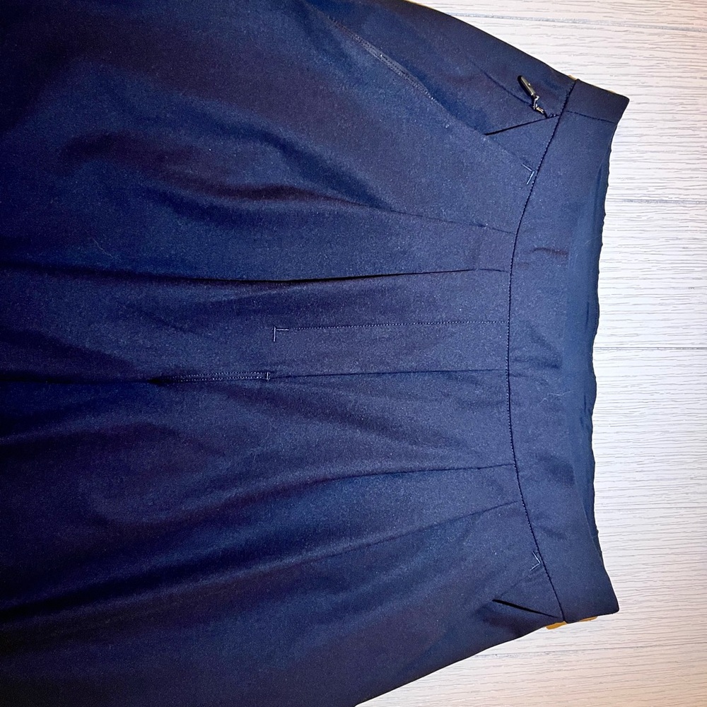 Lululemon black cropped trousers size 6 - Picture 4 of 5